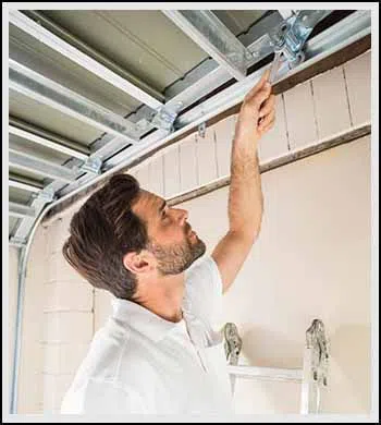 Interstate Garage Doors Southborough, MA 508-321-3213 - springservice